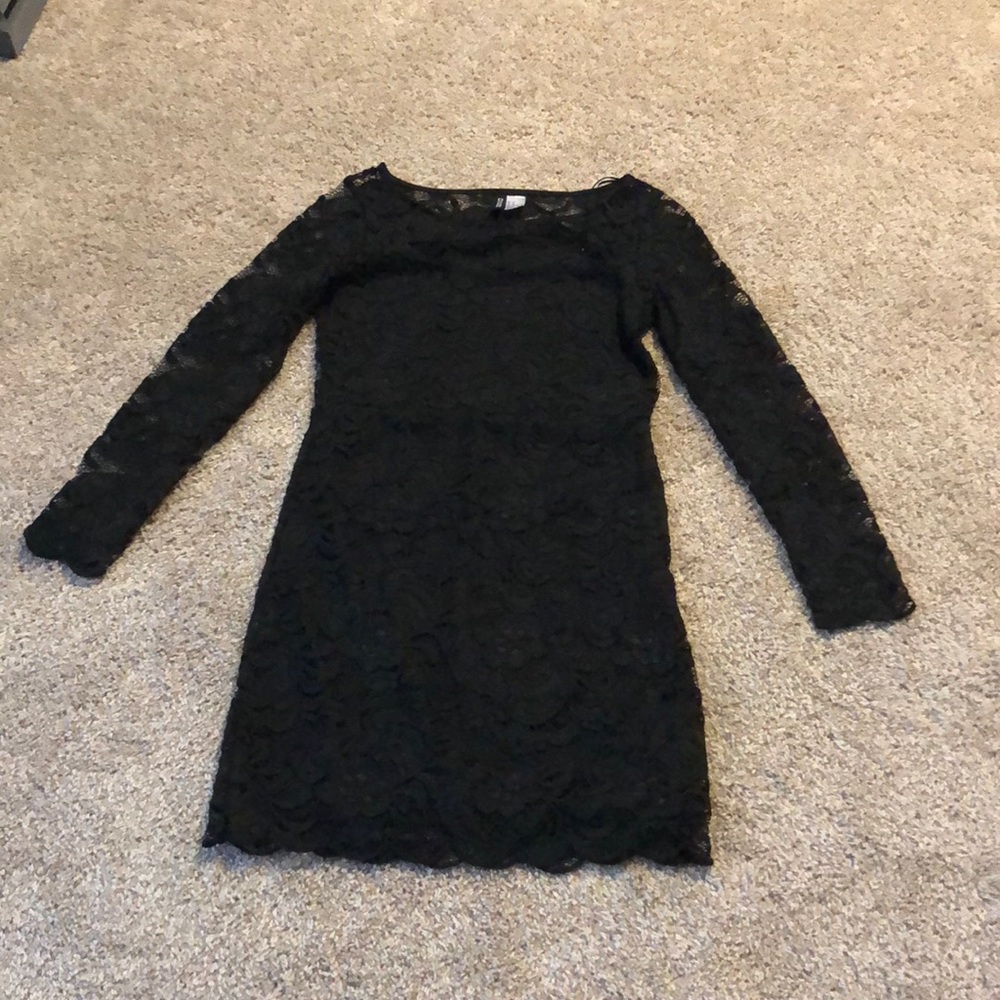 Black Lace Bodycon Dress